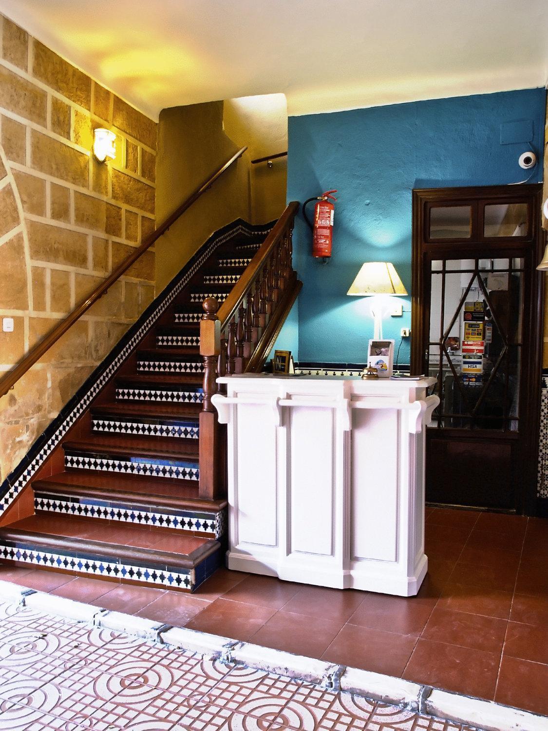 Hostal El Caballo Blanco Osuna Esterno foto